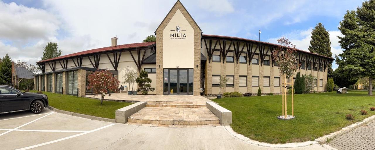 Milia Wine & Event Resort Dunajský Klátov Dış mekan fotoğraf